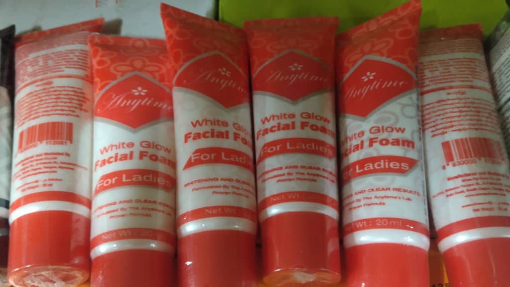 Anytime White Glow Facial Foam For Ladies (20ml) Whitening Face Cleanser