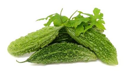 Fresh Bitter Gourd (Karela / Peria)